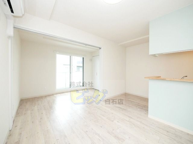 居室・リビング　お洒落なデザイナーズマンションです♪