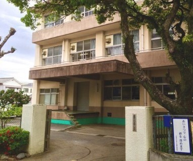 小学校　静岡市立西豊田小学校（小学校）まで1417m