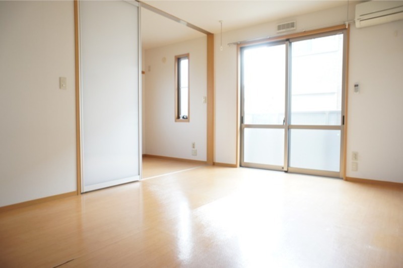 居室・リビング　図面と現状に相違がある場合には現状を優先