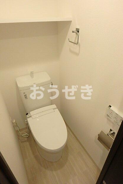 トイレ　シャワー付きトイレ