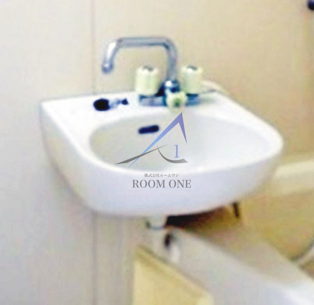 洗面設備　洗面台です。