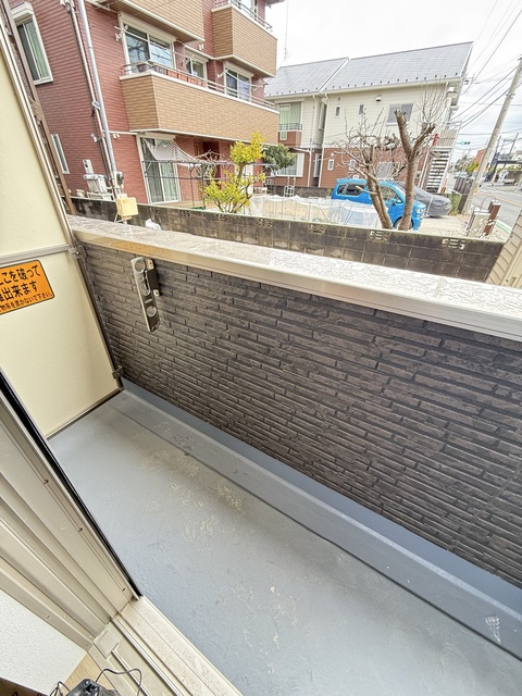 バルコニー　施工中参考