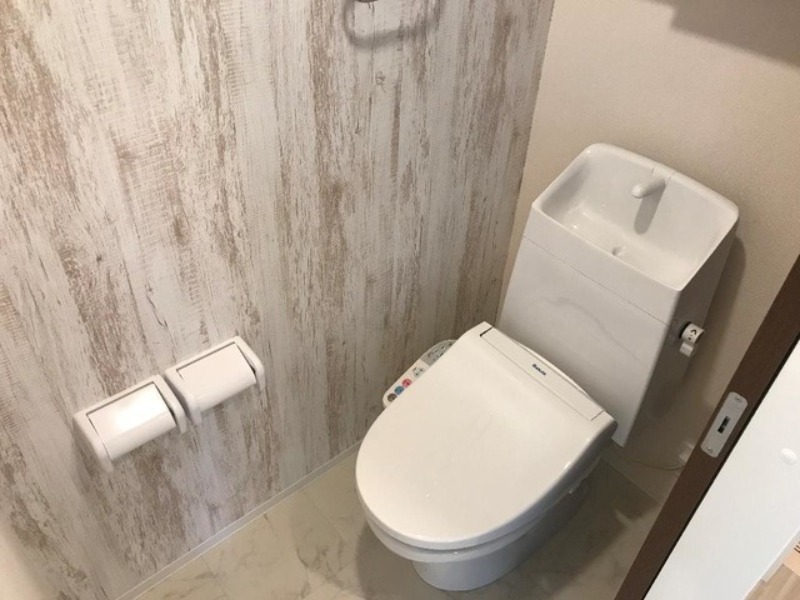 トイレ　図面と現状に相違がある場合には現状を優先