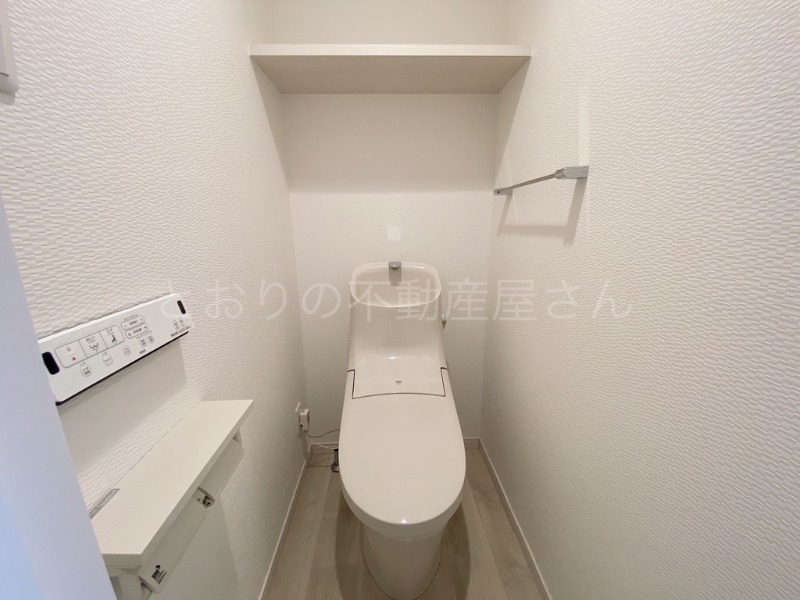 トイレ　ウォシュレット付きトイレ