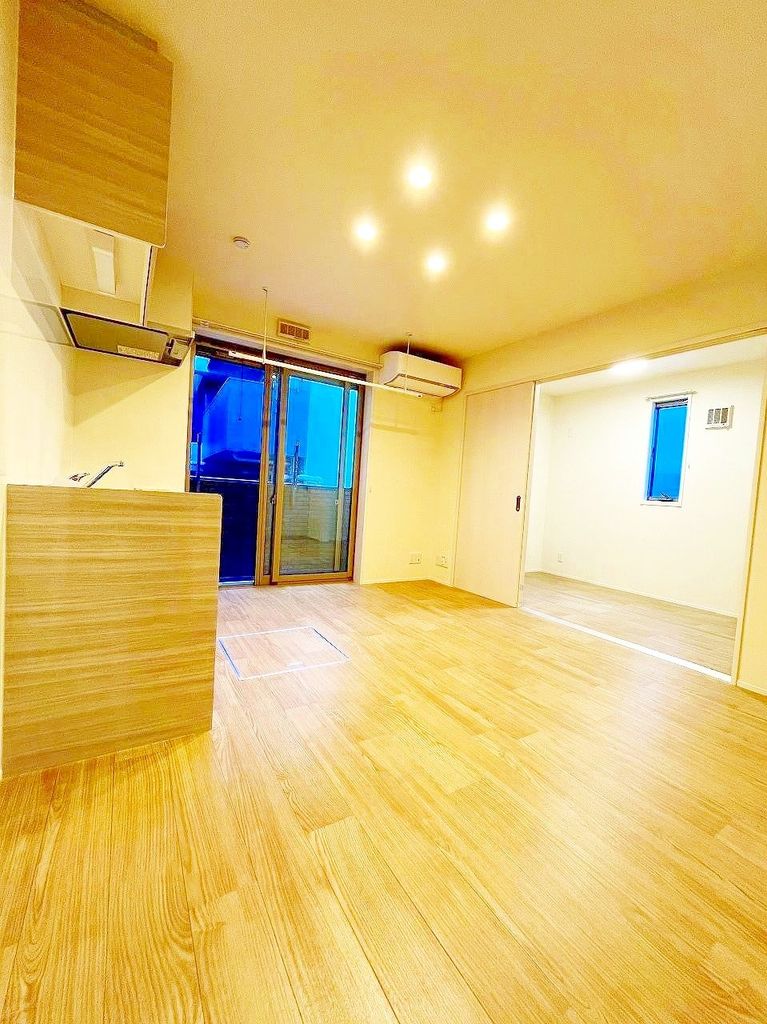 居室・リビング　バルコニー