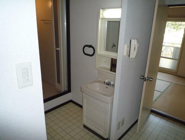 洗面設備　嬉しい独立洗面台