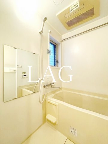 バス・シャワールーム　お風呂です。