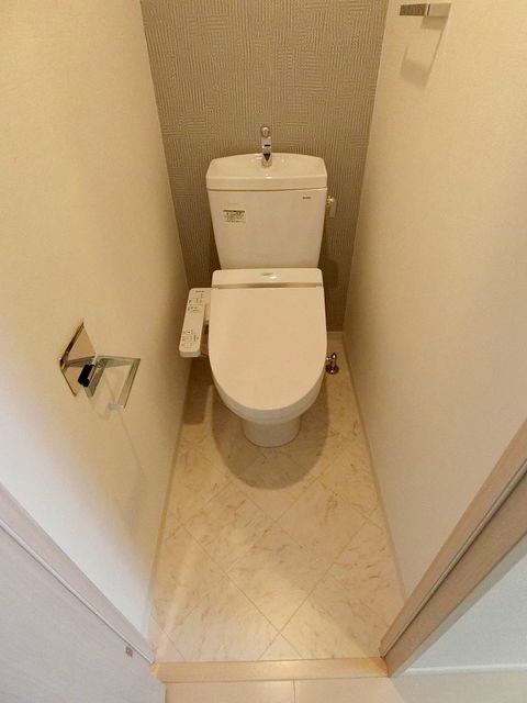 トイレ　同間取・別号室