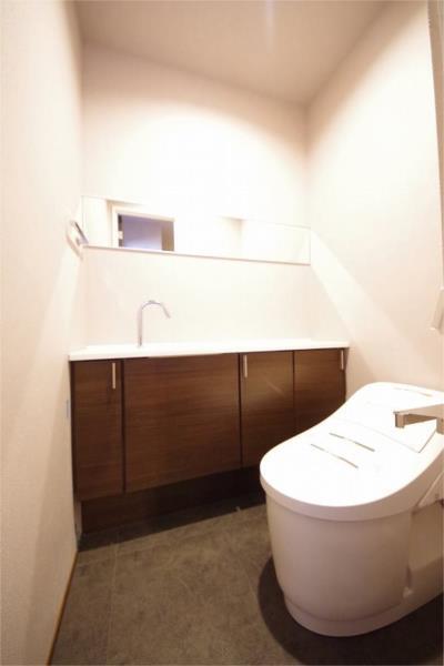 トイレ　シャワートイレ