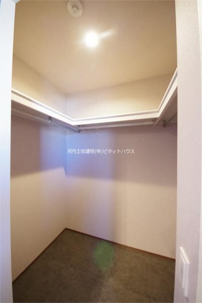 収納　ウォークインクローゼット