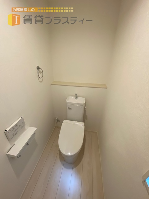 トイレ　ウォシュレット付き！
