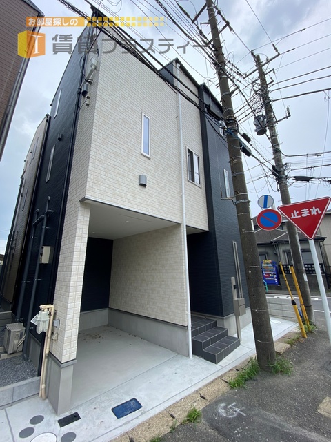 建物外観　憧れの新築戸建。更新も可能です。