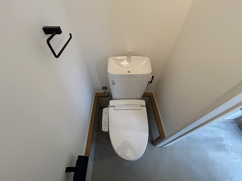 TRAIL hofu hachioji なりわいのトイレ写真
