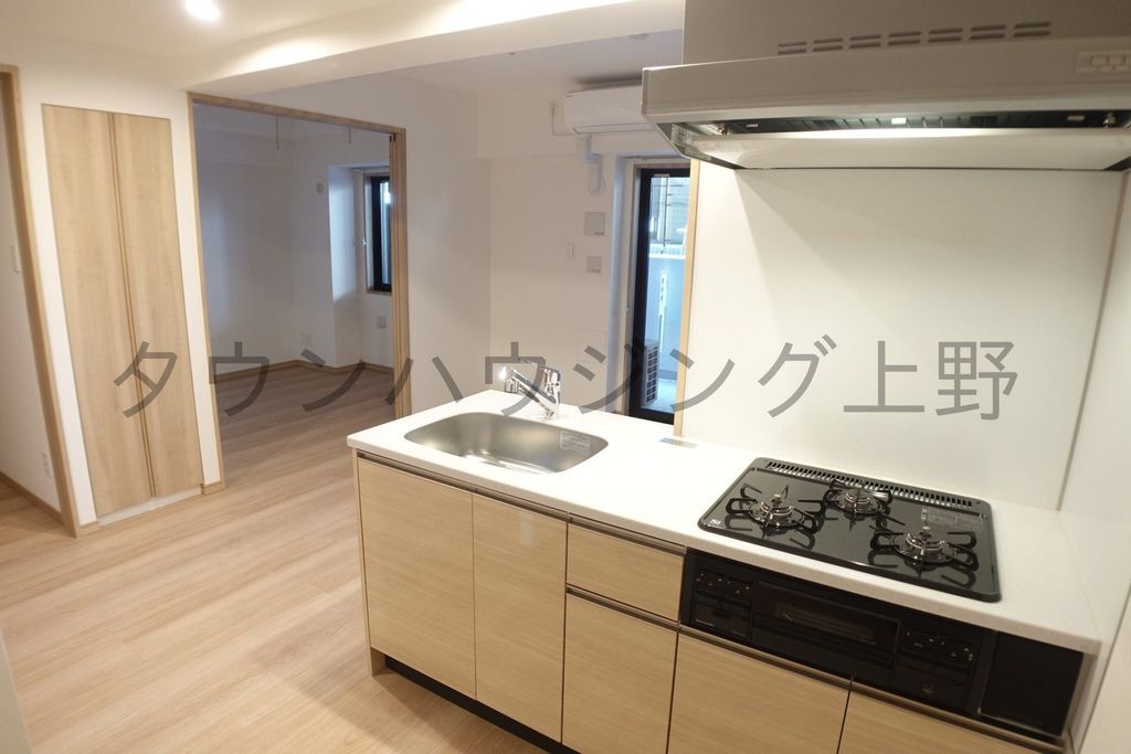 キッチン　キッチン