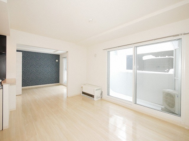 居室・リビング　※別号室参考画像