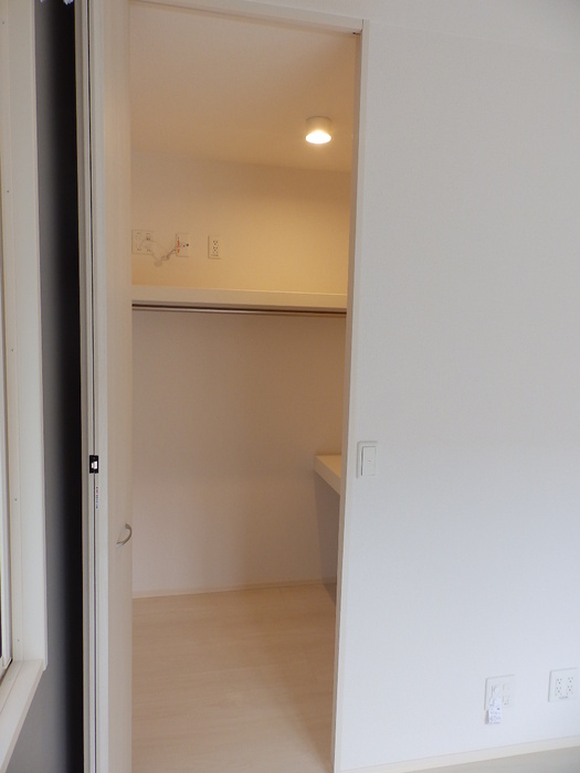 収納　ウォークインクローゼット