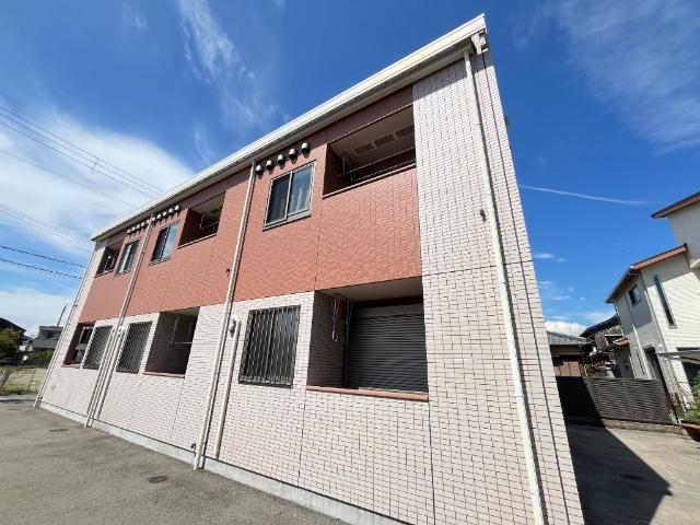 建物外観　外観写真（昼）