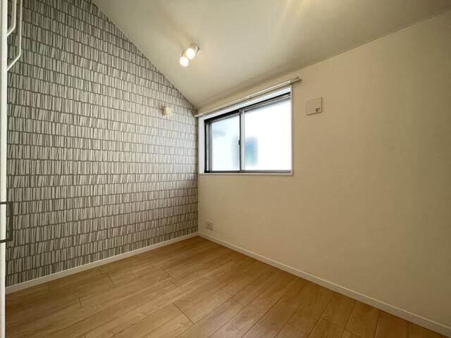 居室・リビング　?