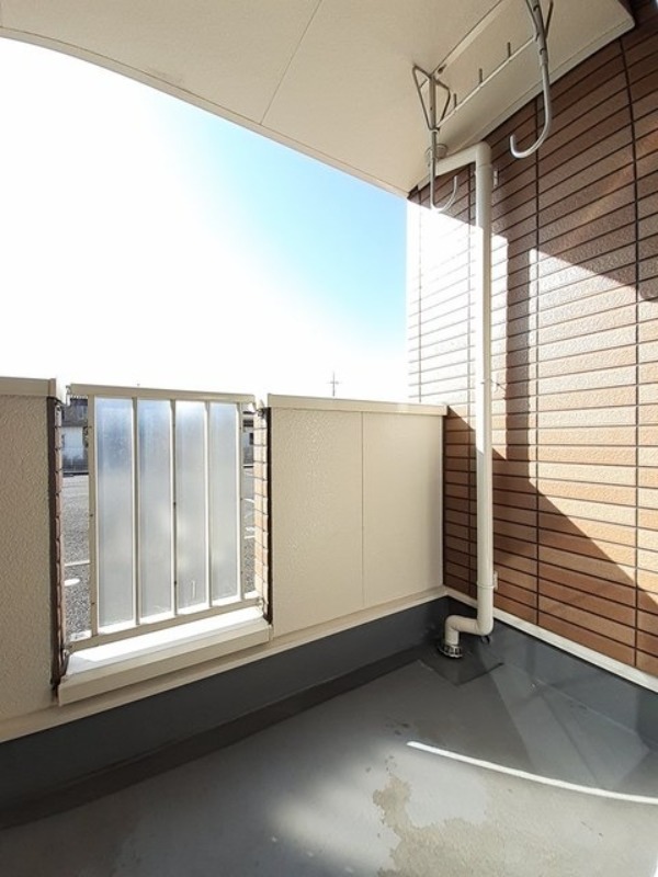 バルコニー　図面と現状に相違がある場合には現状を優先