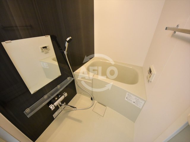 バス・シャワールーム　グランドロアール天満橋　浴室