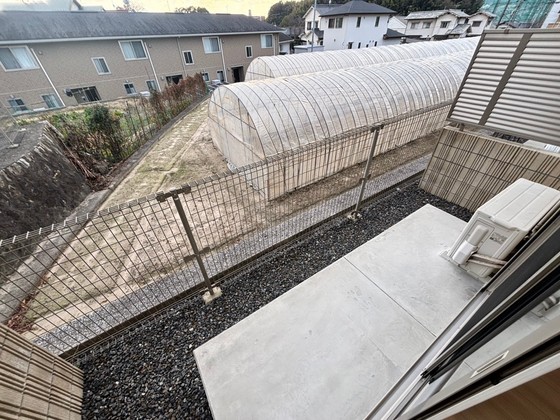 庭　※別部屋の写真です