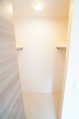 収納　※同物件・反転タイプの写真です。