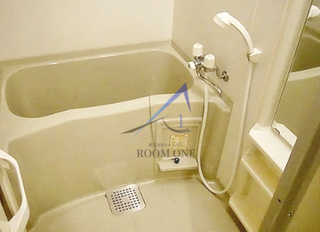 バス・シャワールーム　お風呂です。