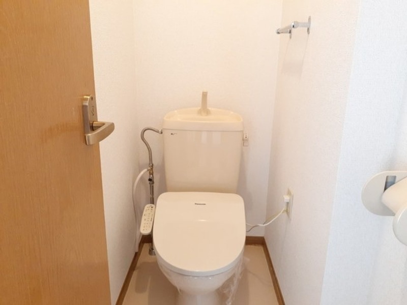 トイレ　図面と現状に相違がある場合には現状を優先