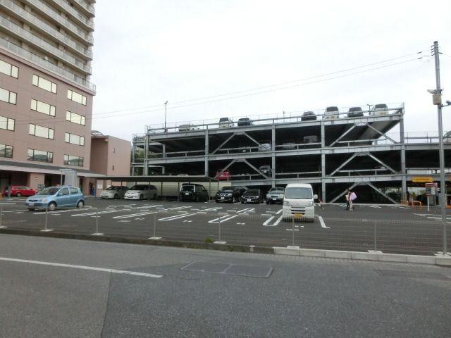 駐車場　敷地内駐車場ございます。