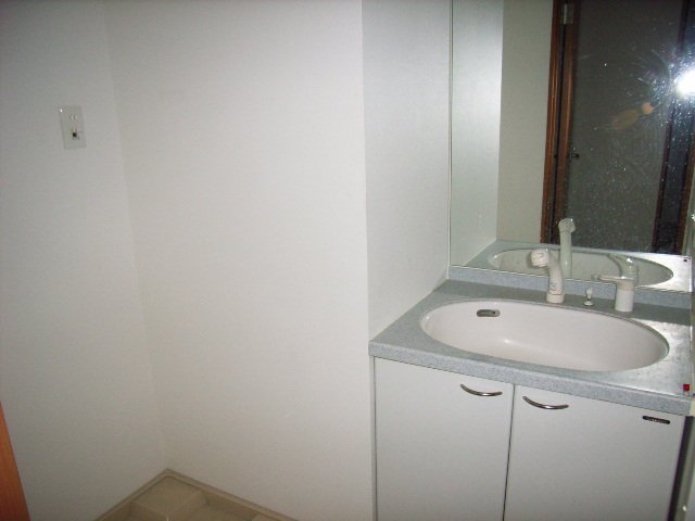 洗面設備　同物件別号室