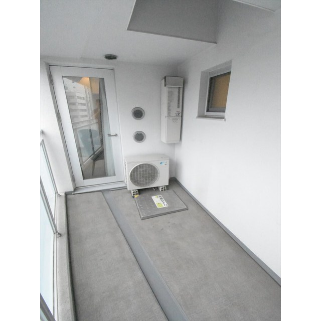 バルコニー　バルコニーがあります