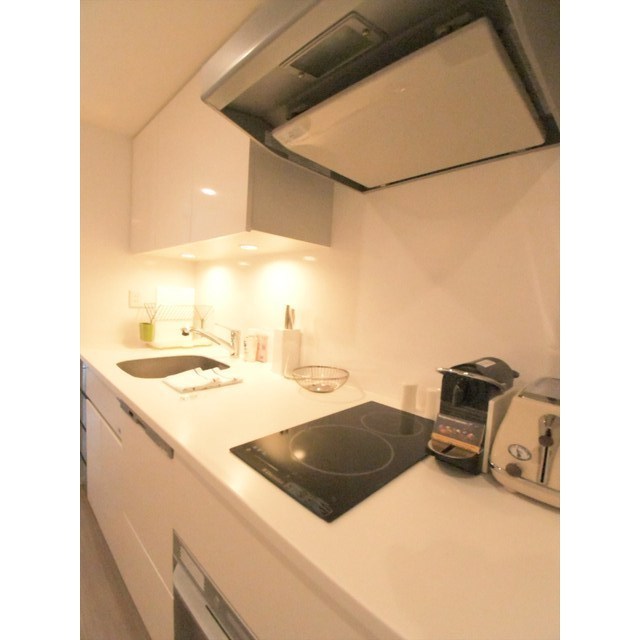 キッチン　キッチンでお料理をお楽しみください