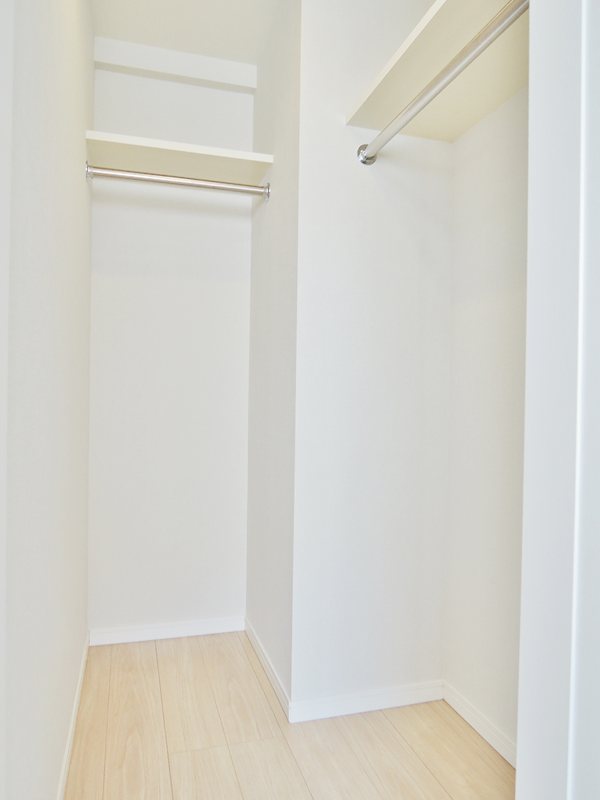 収納　ウォークインクローゼット