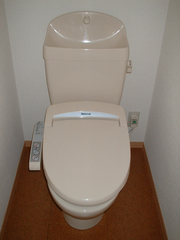 トイレ　清潔感のあるトイレです。