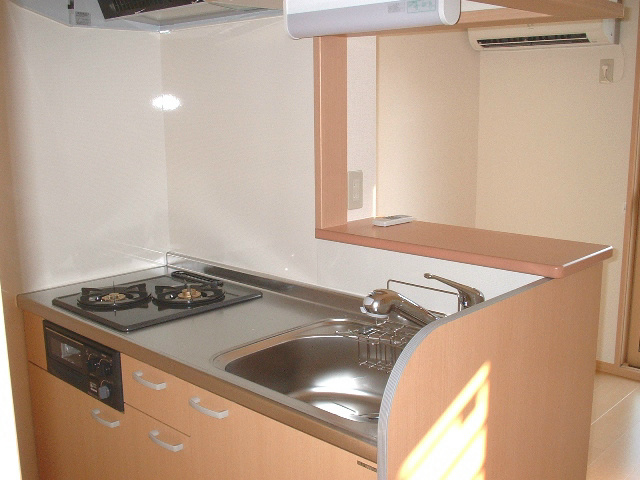キッチン　コンロついてます。