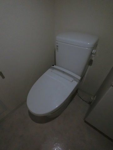 トイレ　※反転タイプ