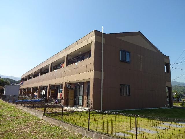 建物外観　外観写真（昼）