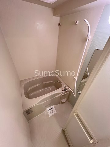 バス・シャワールーム　ゆったり過ごせるお風呂です