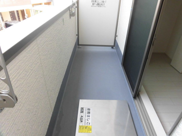 バルコニー　日当たりのいいバルコニーです