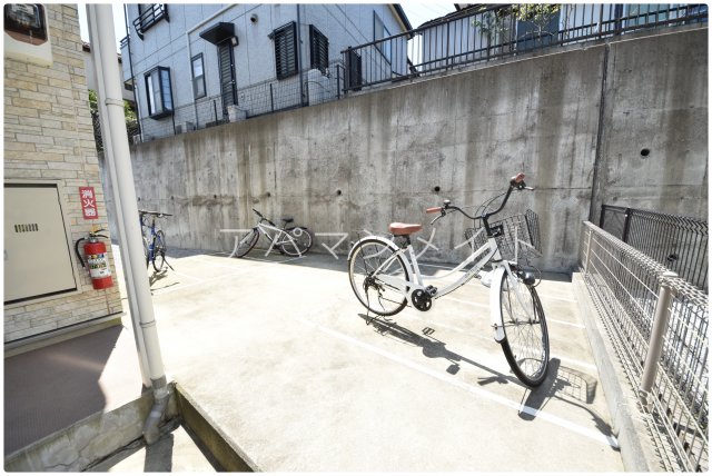 その他共有部分　駐輪スペースになります