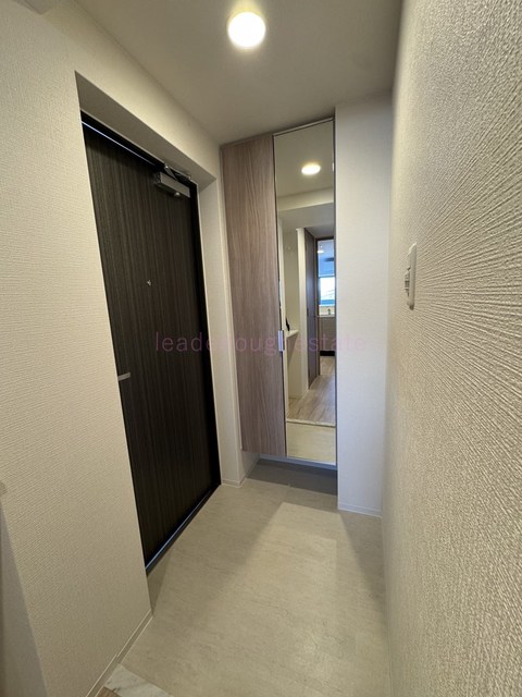THE HUB MIYAKOJIMAの玄関写真