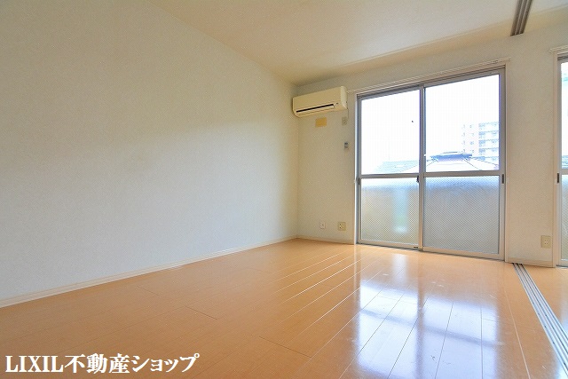 居室・リビング　１０．５帖のＬＤＫです。