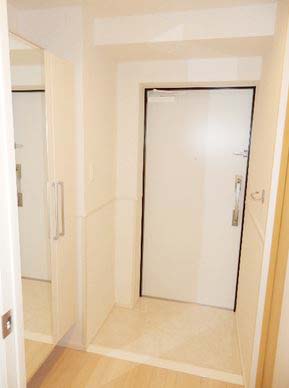 玄関　★玄関、広々スペース★