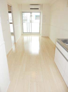 居室・リビング　★広々リビングスペース★