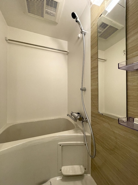 バス・シャワールーム　お風呂です