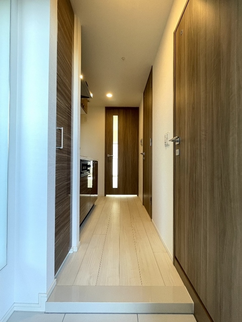 玄関　収納もある玄関です