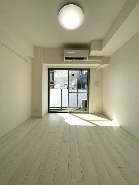 居室・リビング　使いやすい居間です