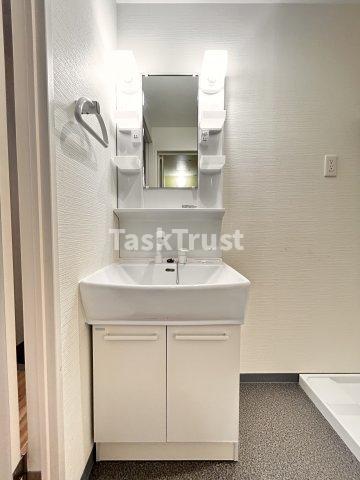 洗面設備　※反転タイプになります