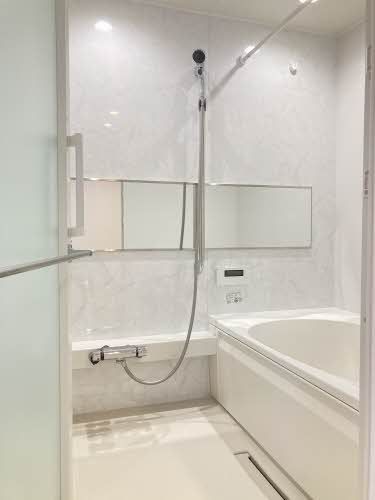 バス・シャワールーム　バス