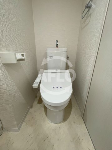 トイレ　HRフロントリーガル平野　トイレ